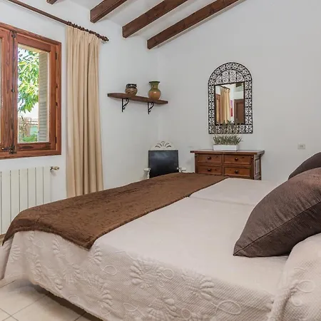 Cati Sontoiri Villa Pollença